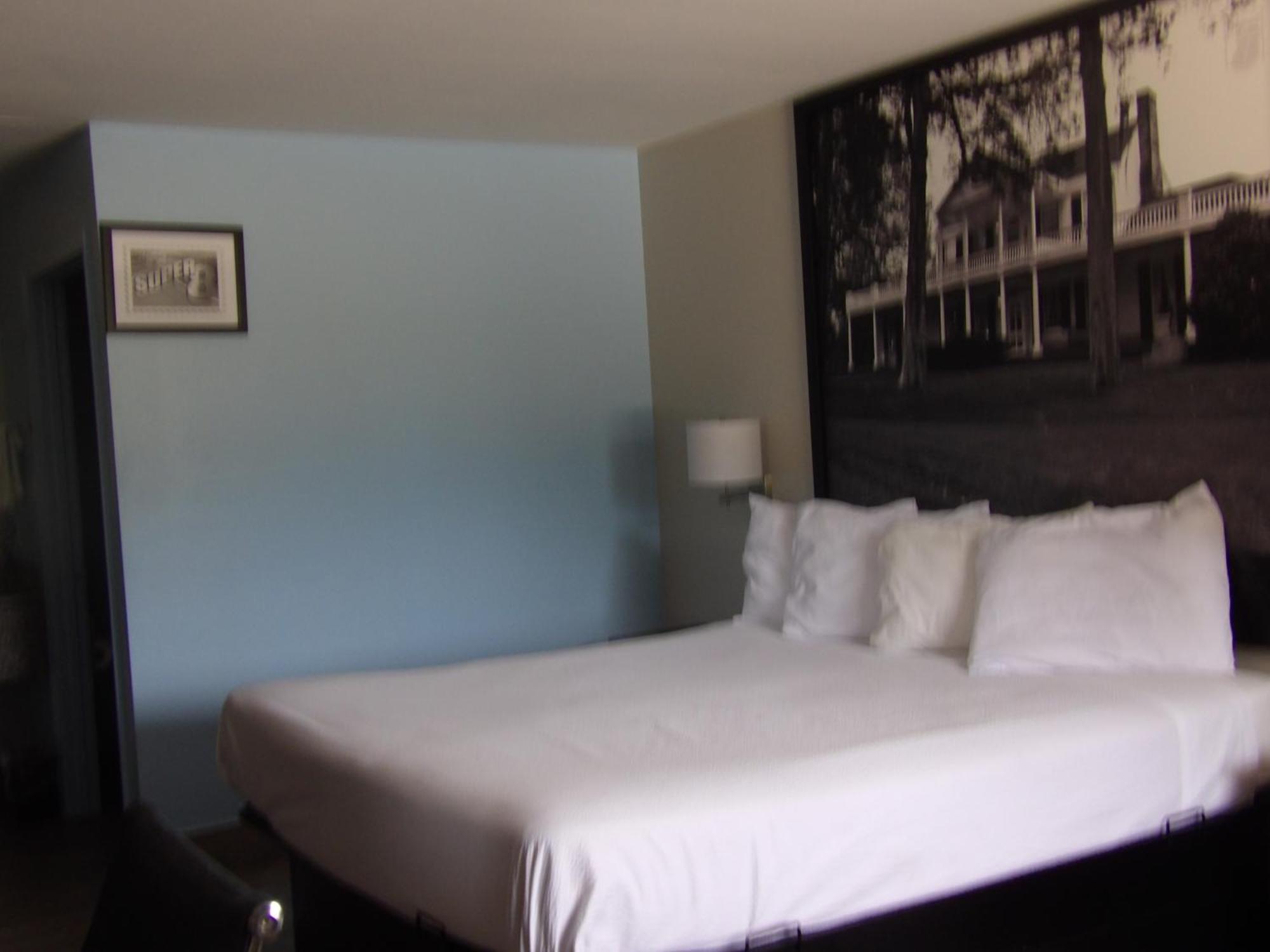 Hotel Super 8 By Wyndham Biloxi