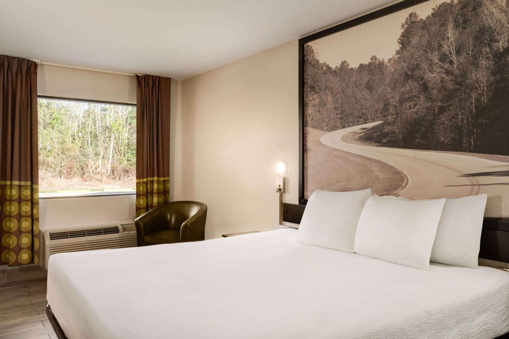 Super 8 By Wyndham Biloxi 3*